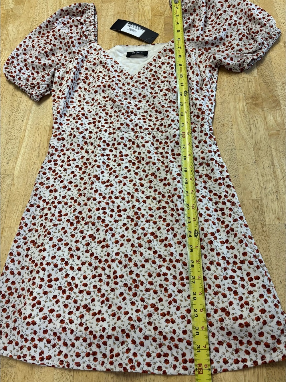 NWT Reset by Jane Red Floral Mini Dress w/Sweetheart Neckline & Puff Sleeves - Picture 5 of 6